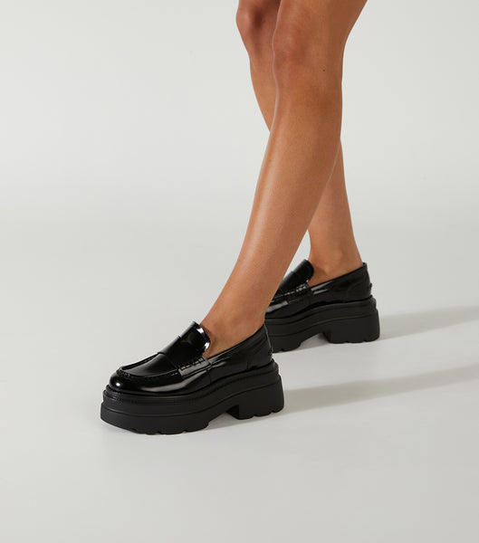 Tony Bianco Zomp Black Hi Shine 7.5cm Loafers Sort | SDKNY10722